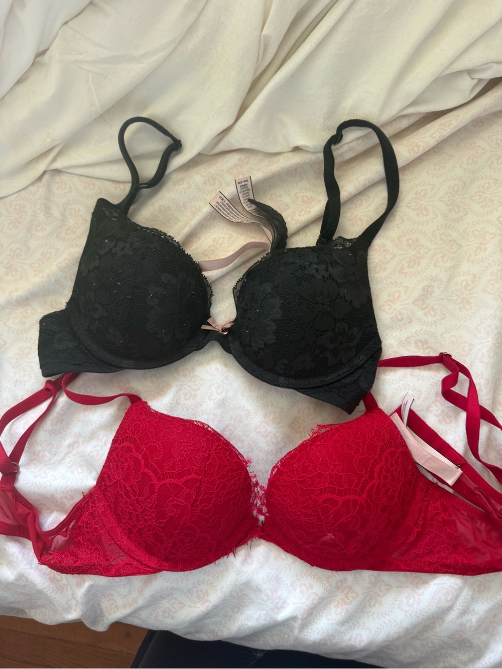 2 Victoria's Secret Black and Red Lace Push-Up Bras size 32A